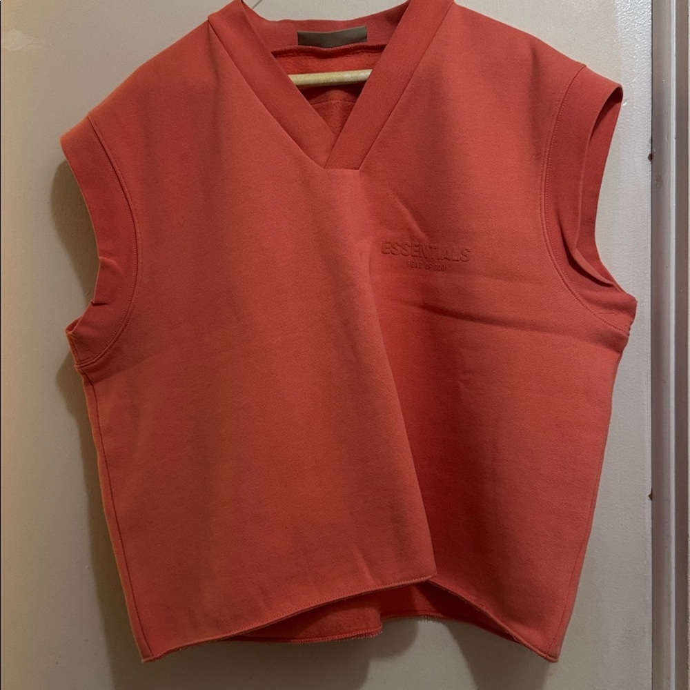 Essentials Cropped Coral V-Neck Sleeveless Sweatshirt- M